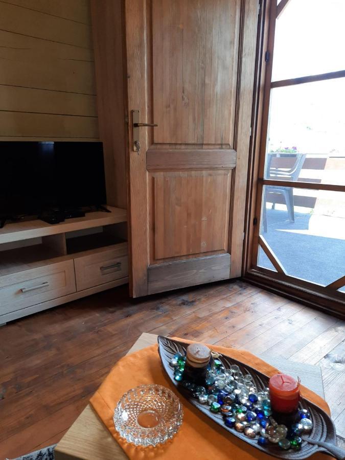 Mali Raj Apartmani Cetinje Buitenkant foto