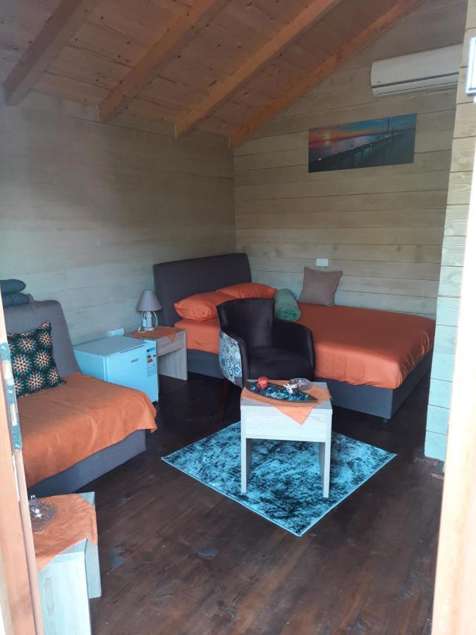 Mali Raj Apartmani Cetinje Buitenkant foto